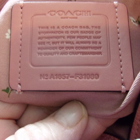 E-150 COACH LEXY SHOULDER BAG WITH DITSY FLORAL PRINT - Picture 9 of 13